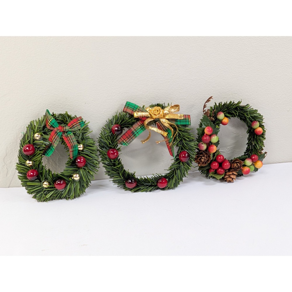 SET OF 3 MINI WREATH Ornaments  - APPROX 3‎ 1/2 In DIAMETER